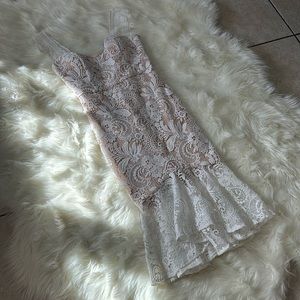 White lace dress
